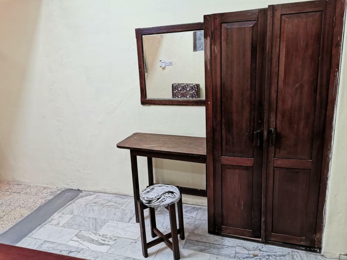 Crown Hotel Zanzibar Εξωτερικό φωτογραφία